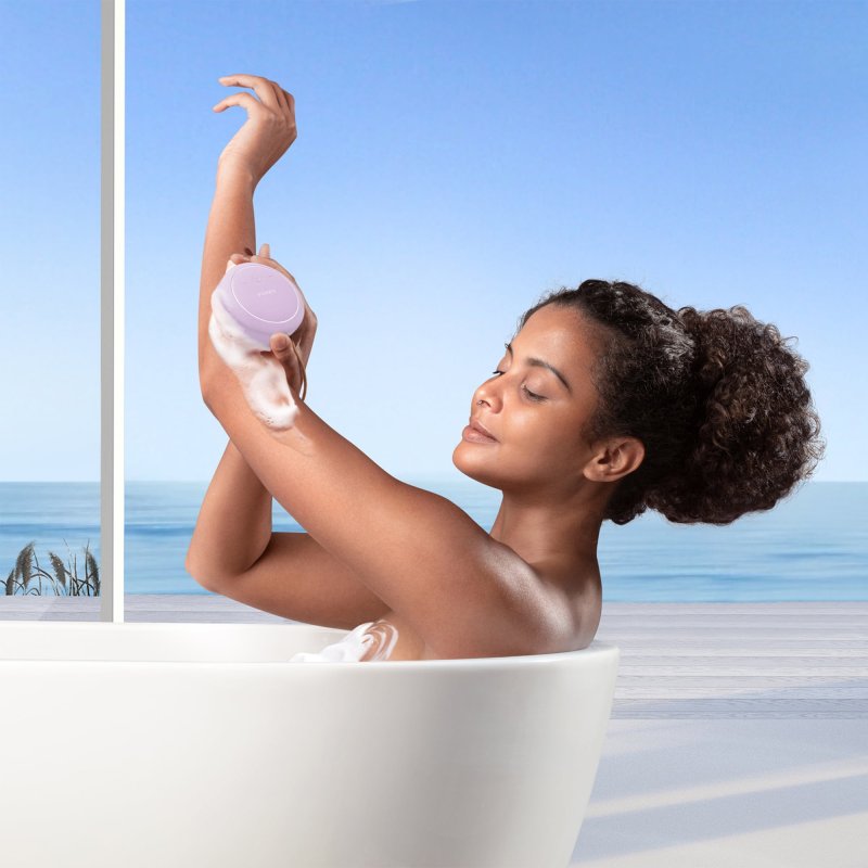 FOREO LUNA 4 T-SONIC LAVENDER BODY BRUSH FOR ALL SKIN TYPES