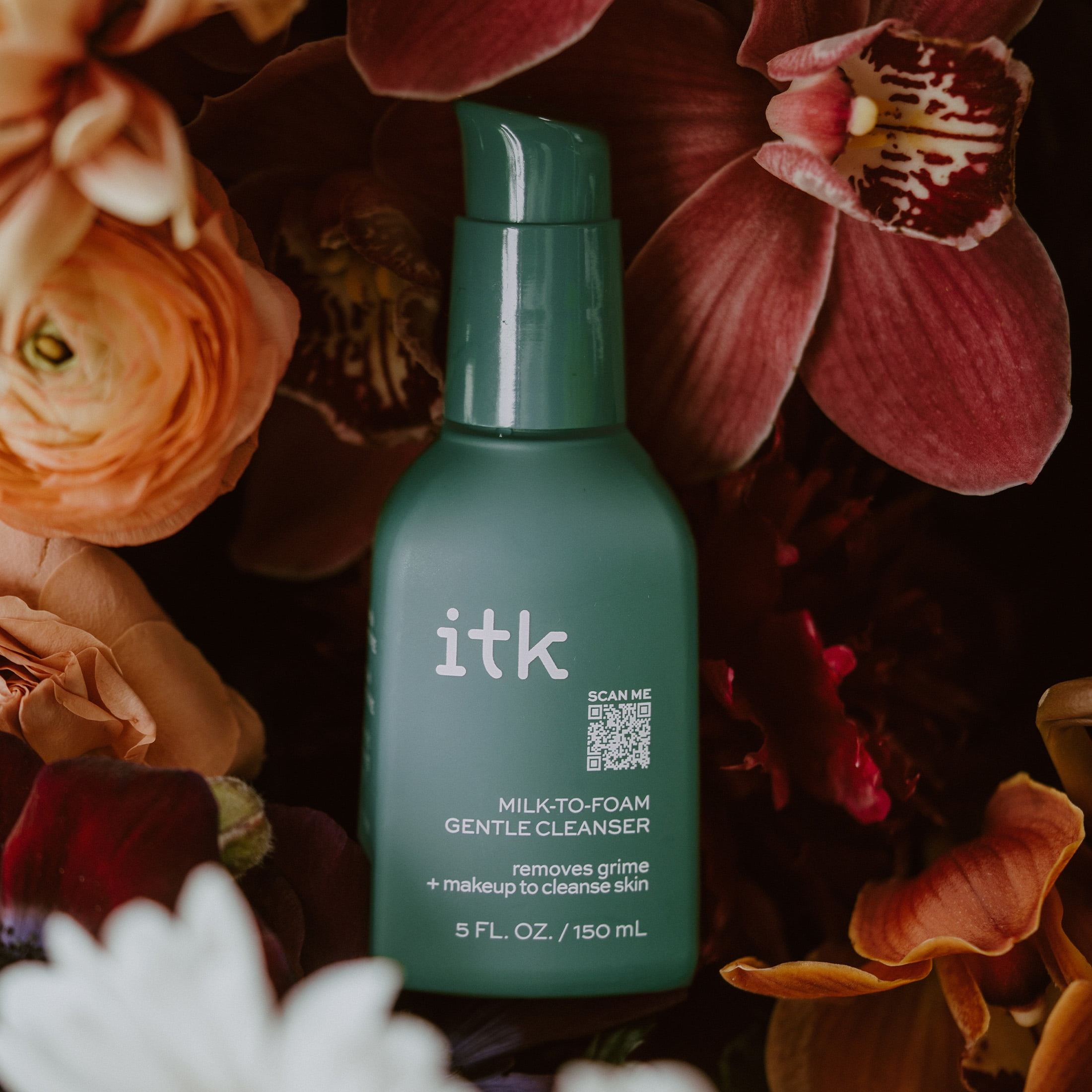 ITK SKINCARE MILK-TO-FOAM GENTLE CLEANSER WITH PROVITAMIN B5 2-IN-1 FACE WASH MAKEUP REMOVER 5 OZ