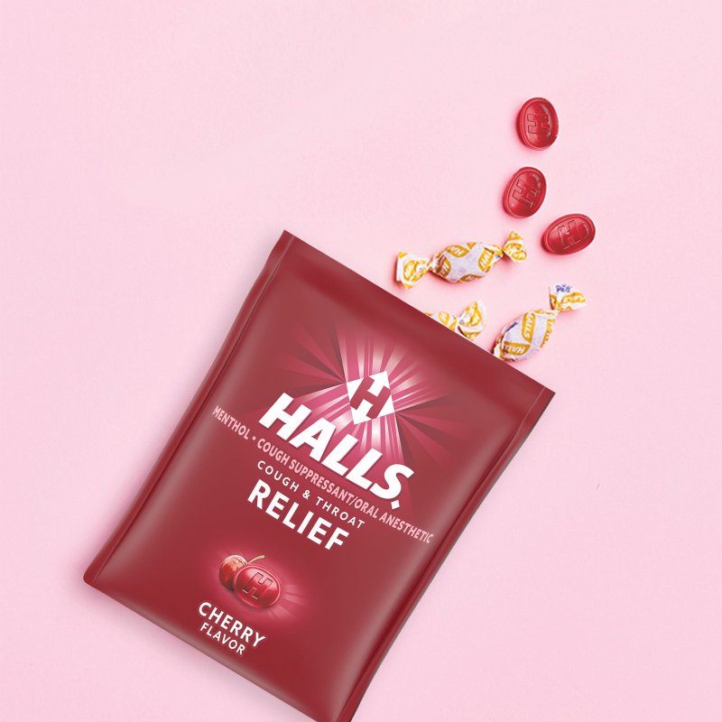 HALLS  RELIEF CHERRY COUGH DROPS 30 DROPS 4 PACK