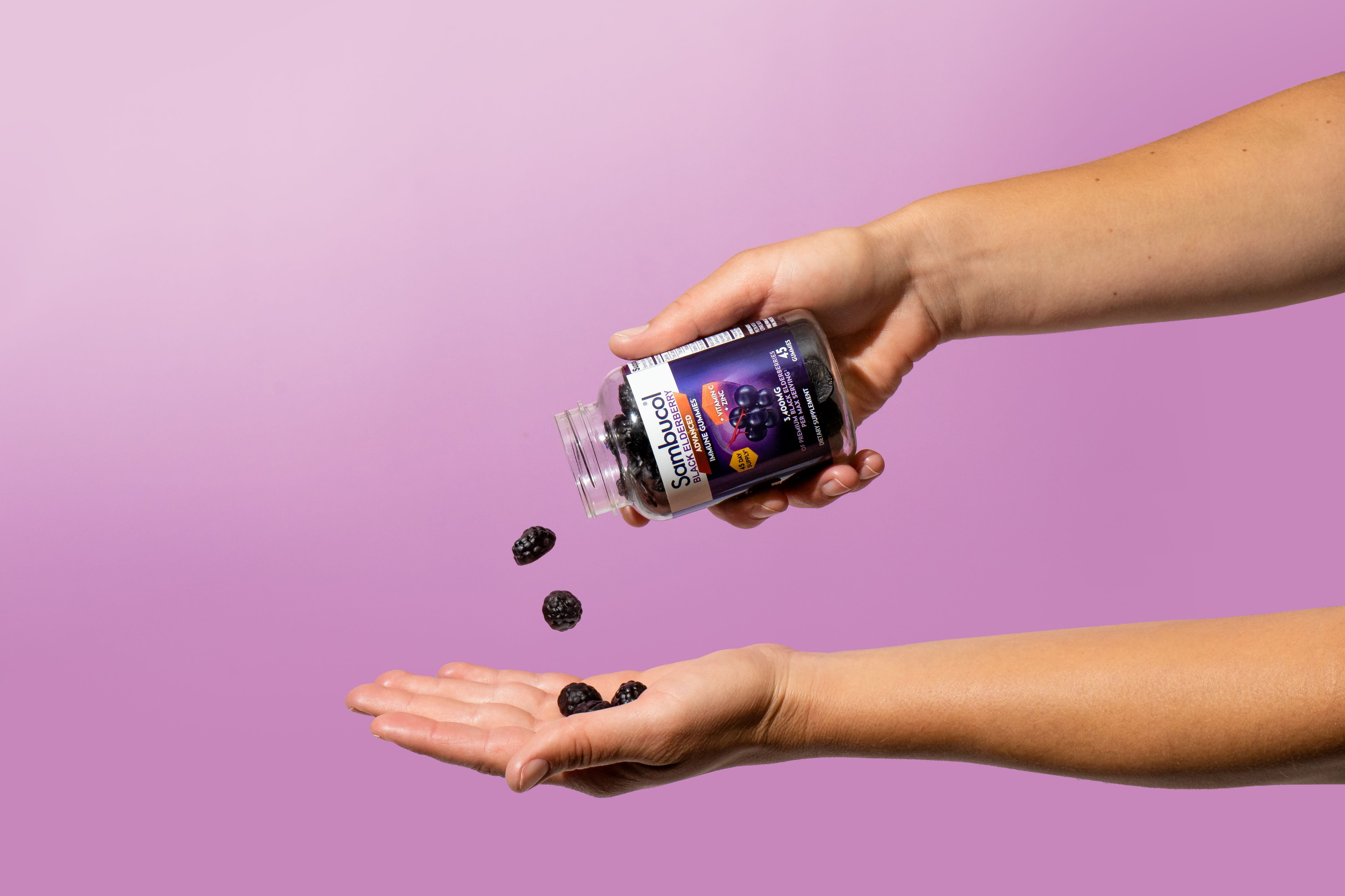 SAMBUCOL BLACK ELDERBERRY IMMUNE SUPPORT GUMMIES VITAMIN C ZINC 45 COUNT