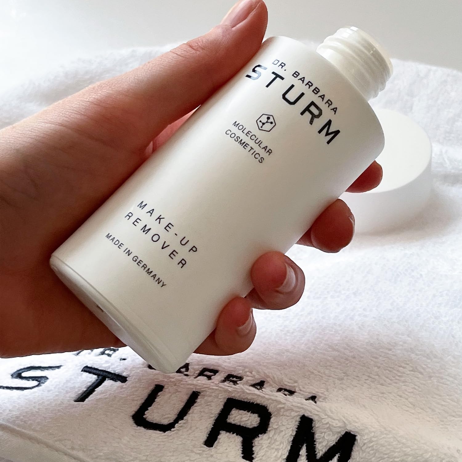 DR BARBARA STURM B0CH2ZMKBK SKIN CARE SERUM