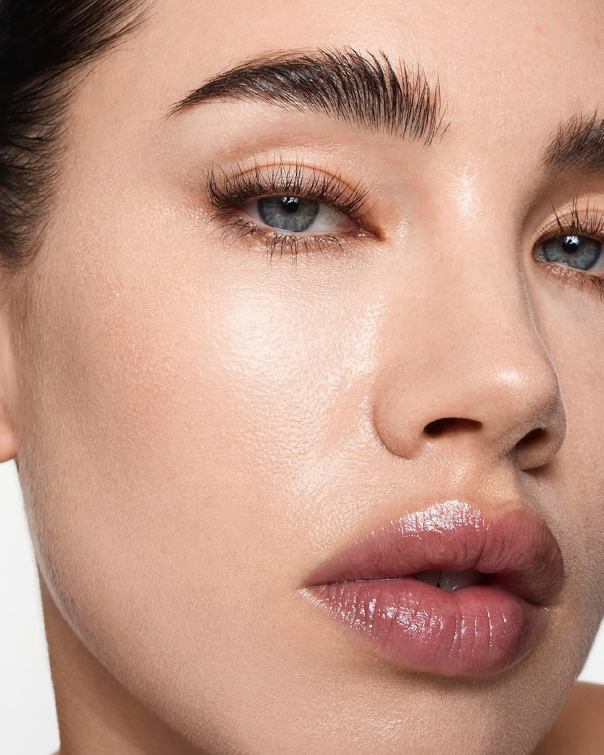 ISAMAYA BEAUTY B0CCPHJ7DY" COULD BE REWRITTEN AS: "PREMIUM BEAUTY