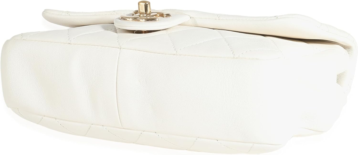 CHANEL PRE-LOVED WHITE QUILTED LAMBSKIN ELEGANT CHAIN FLAP BAG