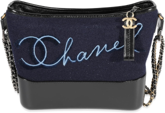 CHANEL PRE-LOVED NAVY WOOL PARIS-HAMBURG EMBROIDERED LARGE GABRIELLE HOBO