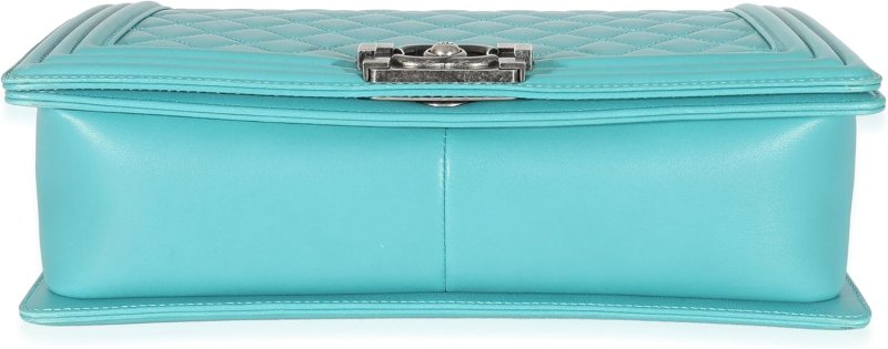 CHANEL PRE-LOVED AQUA QUILTED LAMBSKIN NEW MEDIUM BOY BAG