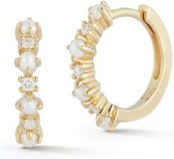 MATEO NEW YORK 14KT THE LITTLE THINGS PEARL AND DIAMOND HUGGIE