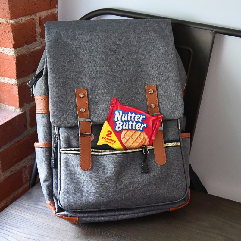 OREO ASSORTED PACK OF OREO, CHIPS AHOY! NUT BUTTER, SOUR PATCH KIDS, AND SWEDISH FISH SNACKS, 40 PACKS