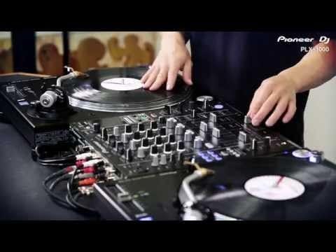 PIONEER DJ PLX-1000 TURNTABLE - PROFESSIONAL GRADE