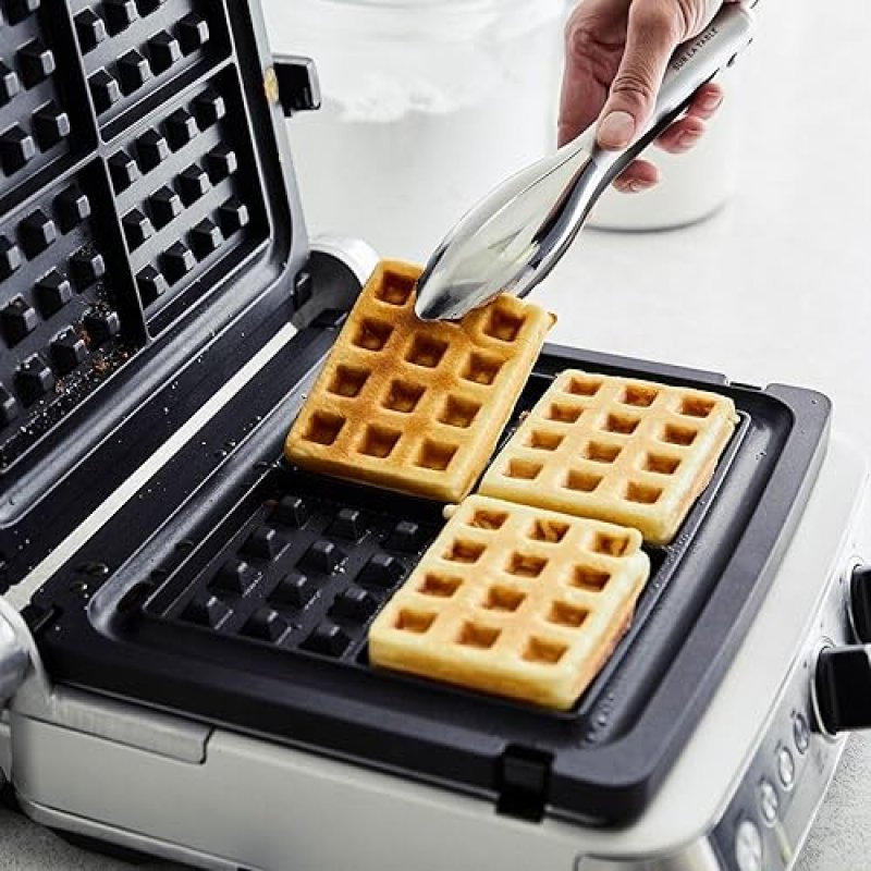 BREVILLE BLACK SMALL NO-MESS WAFFLE PLATES - MODEL