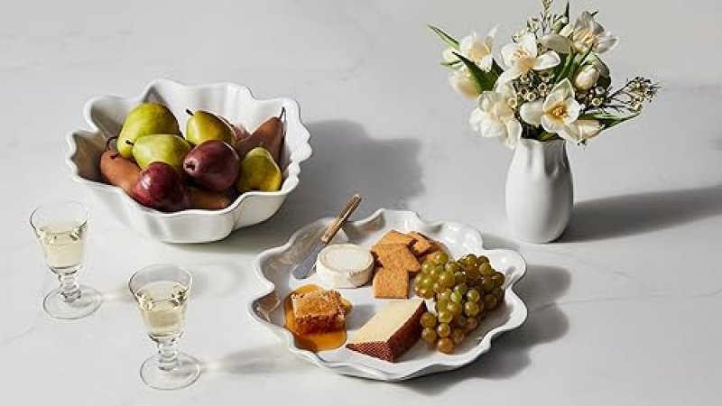 LE CREUSET 14" WHITE STONEWARE IRIS COLLECTION SERVING PLATTER