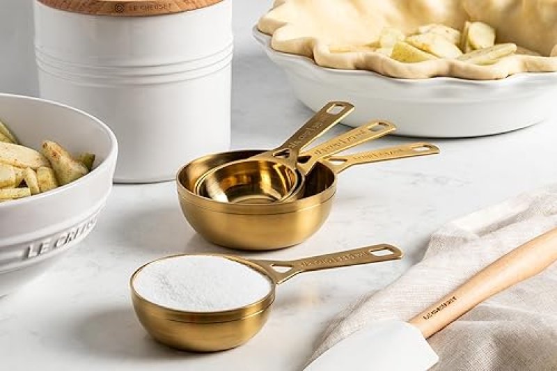LE CREUSET GOLD LE CREUSET MEASURING CUPS SET, 4-PIECE (1, 1/2, 1/3, 1/4 CUPS)