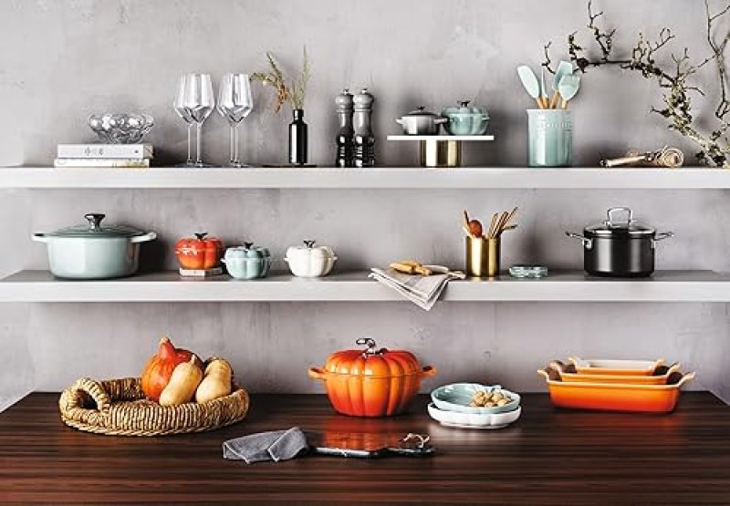 LE CREUSET 5-PIECE SILICONE CRAFT SERIES UTENSIL SET WITH STONEWARE CROCK IN SEA SALT