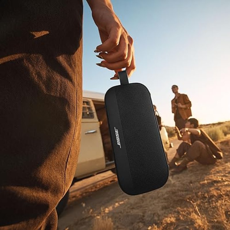 BOSE SOUNDLINK FLEX PORTABLE BLUETOOTH SPEAKER (2ND GEN) - HI-FI AUDIO, 12-HOUR BATTERY, WATERPROOF - BLACK
