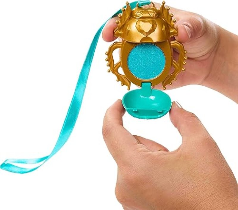 MATTEL MONSTER HIGH CLEO DE NILE GOLDEN GLAM BEAUTY KIT FOR KIDS