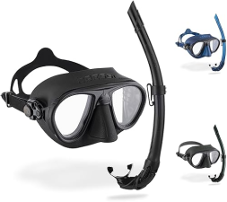 CRESSI FREEDIVING AND SCUBA DIVING MASK & SNORKEL SET - ANTI-FOG, LOW VOLUME, FLEXIBLE - MADE IN ITALY