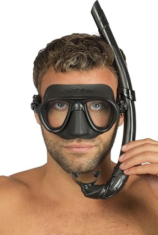 CRESSI FREEDIVING AND SCUBA DIVING MASK & SNORKEL SET - ANTI-FOG, LOW VOLUME, FLEXIBLE - MADE IN ITALY