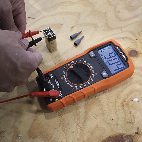 KLEIN TOOLS MM325 DIGITAL MULTIMETER 600V AC/DC VOLTAGE