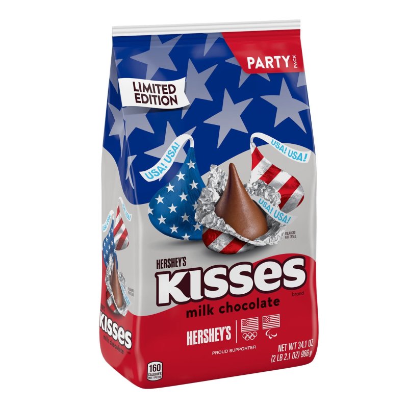 HERSHEY'S KISSES MILK CHOCOLATE CANDY, 34.1 OZ BULK BAG