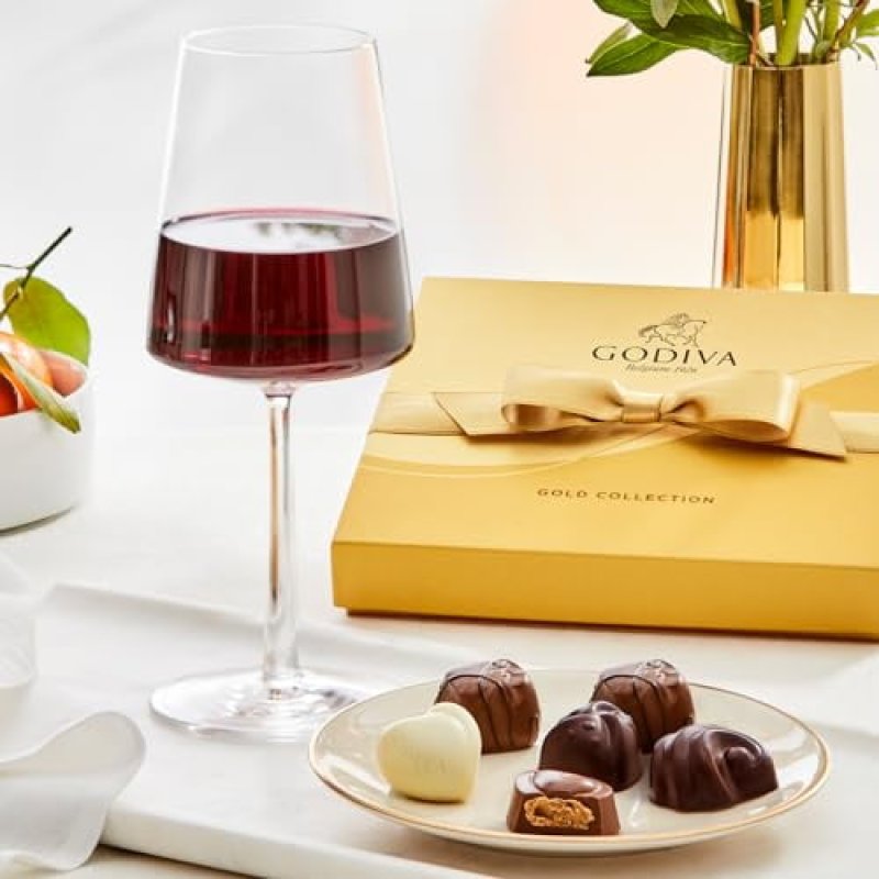 GODIVA 18-PIECE GOLD BALLOTIN CHOCOLATE BOX