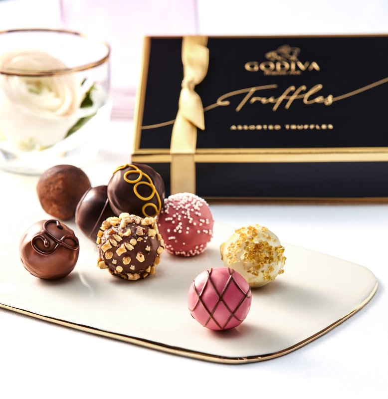 GODIVA 12-PIECE SIGNATURE CHOCOLATE TRUFFLES GIFT BOX