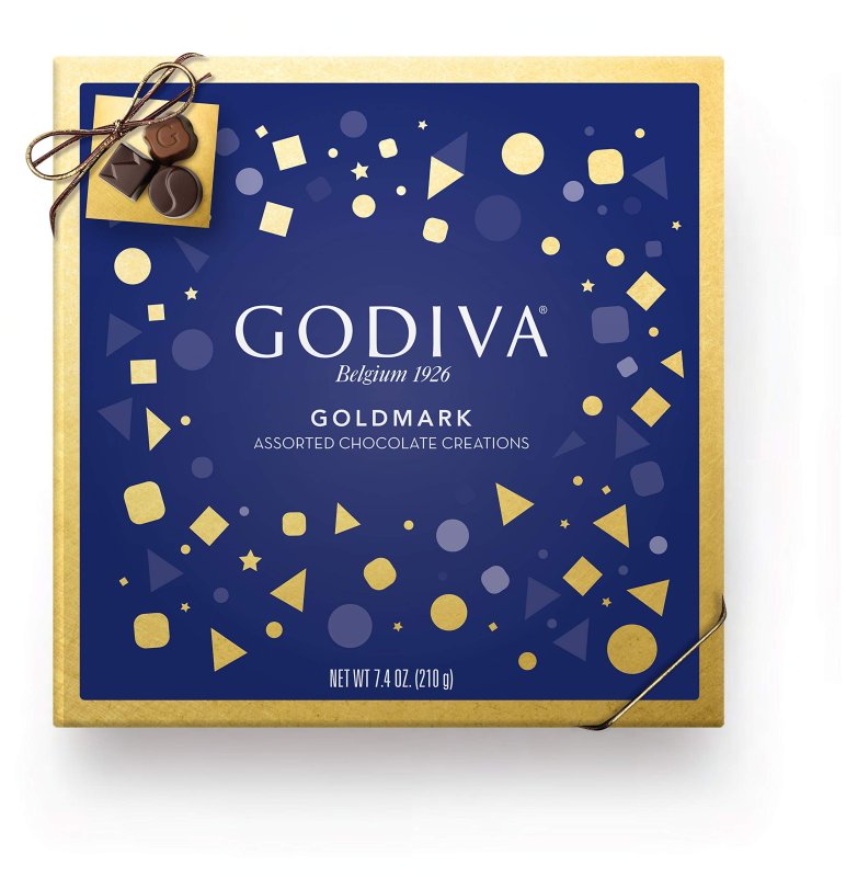 GODIVA GOLDMARK ASSORTED CHOCOLATE GIFT BOX - PREMIUM CHOCOLATE TREATS (17 PC)