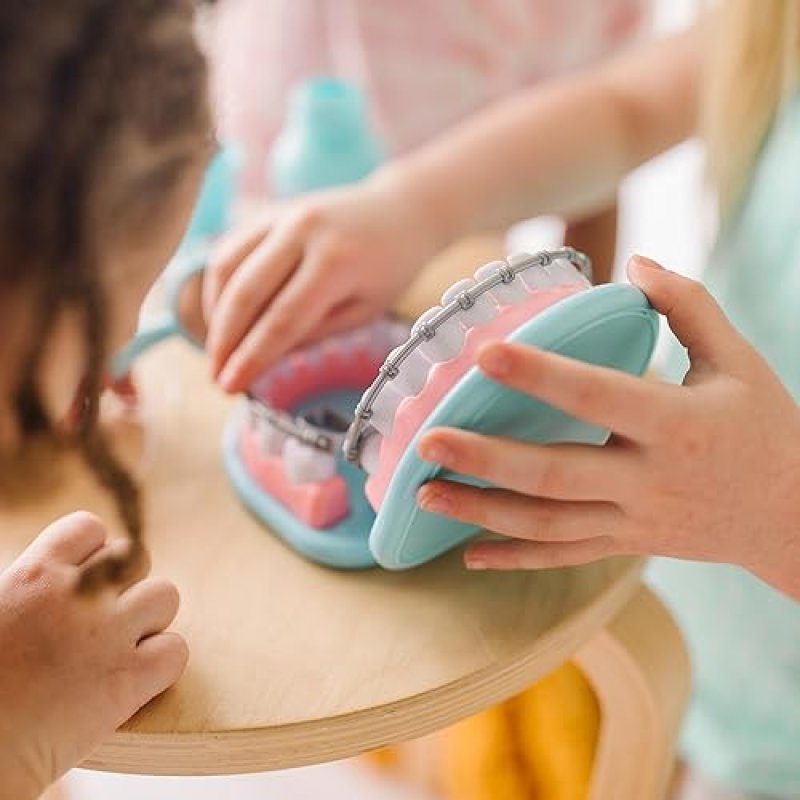 MELISSA & DOUG DENTIST KIT: PRETEND DENTAL PLAY SET WITH 25 TOY PIECES FOR KIDS 3+ YEARS