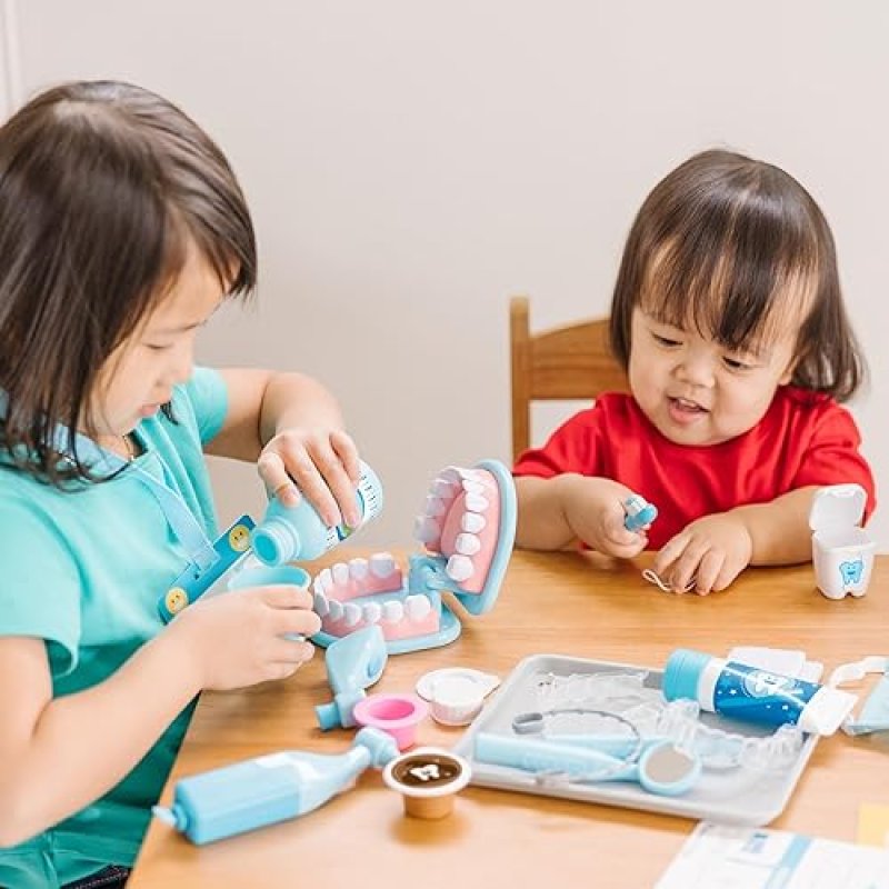 MELISSA & DOUG DENTIST KIT: PRETEND DENTAL PLAY SET WITH 25 TOY PIECES FOR KIDS 3+ YEARS