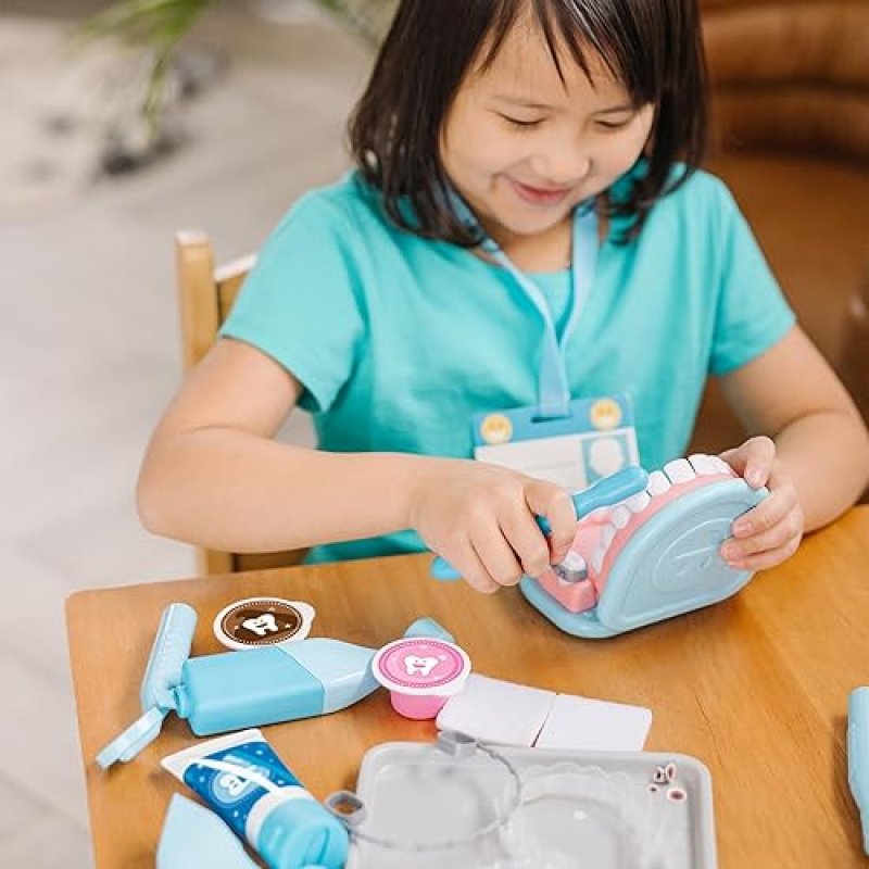 MELISSA & DOUG DENTIST KIT: PRETEND DENTAL PLAY SET WITH 25 TOY PIECES FOR KIDS 3+ YEARS