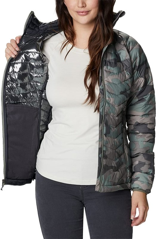 COLUMBIA WOMEN'S POWDER LITE JACKET IN CYPRESS TRAD CAMO PRINT - SIZE MEDIUM