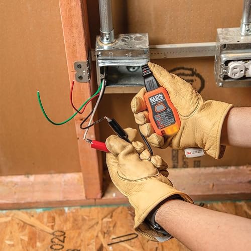 KLEIN TOOLS ET310KIT AC CIRCUIT BREAKER FINDER KIT, ELECTRIC TESTER, GFCI TESTER, LEADS, ADAPTERS AN