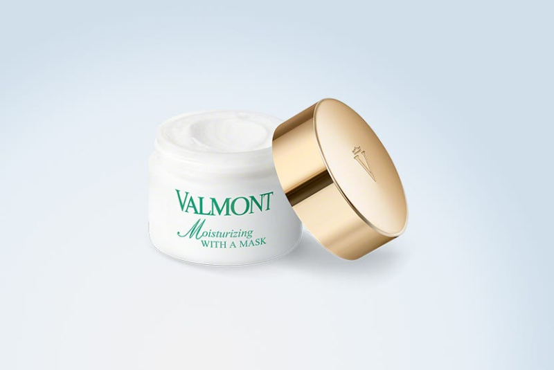 VALMONT MOISTURIZING WITH A MASK