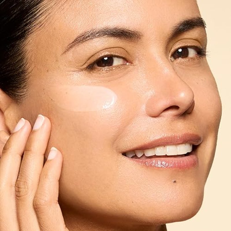 HONEST BEAUTY VITAMIN C RADIANCE SERUM BRIGHTENS SKIN, GENTLE, FRAGRANCE-FREE, VEGAN 1 FL OZ
