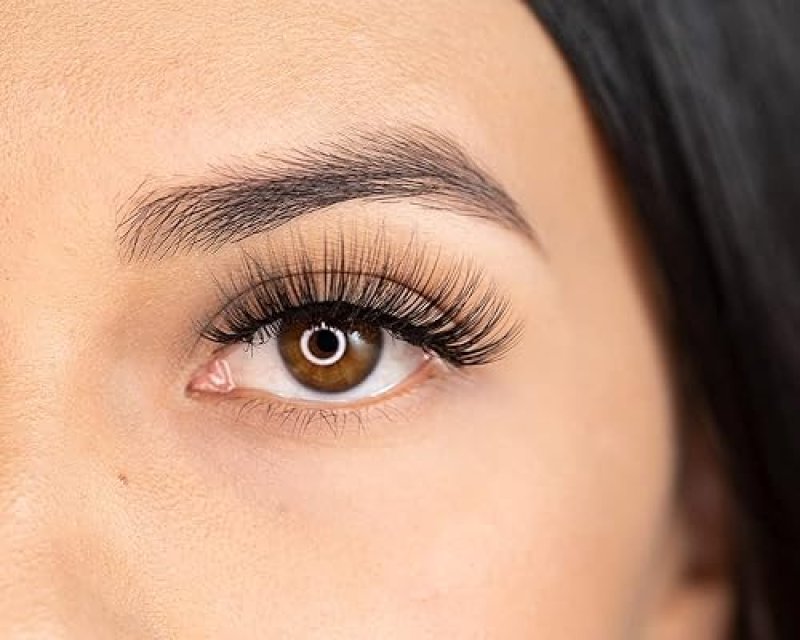 SUAVECITO BOMBON SYNTHETIC SILK EYELASHES VEGAN, CRUELTY-FREE REUSABLE LASHES