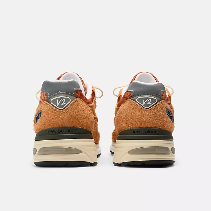 NEW BALANCE MADE IN UK 991V2 GROUNDED PASTELS