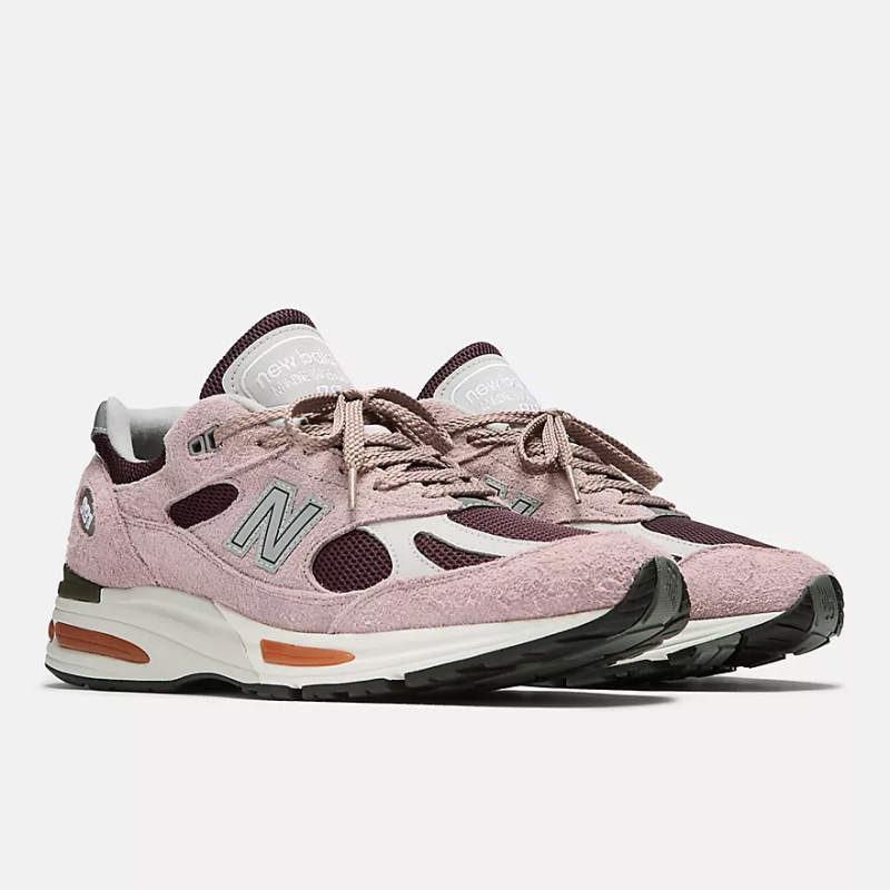 NEW BALANCE MADE IN UK 991V2 GRAPE SORBET