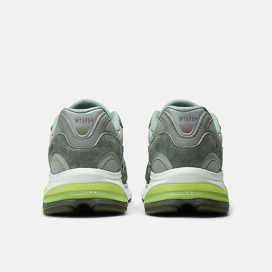 NEW BALANCE WTAPS X NEW BALANCE ABZORB 2010