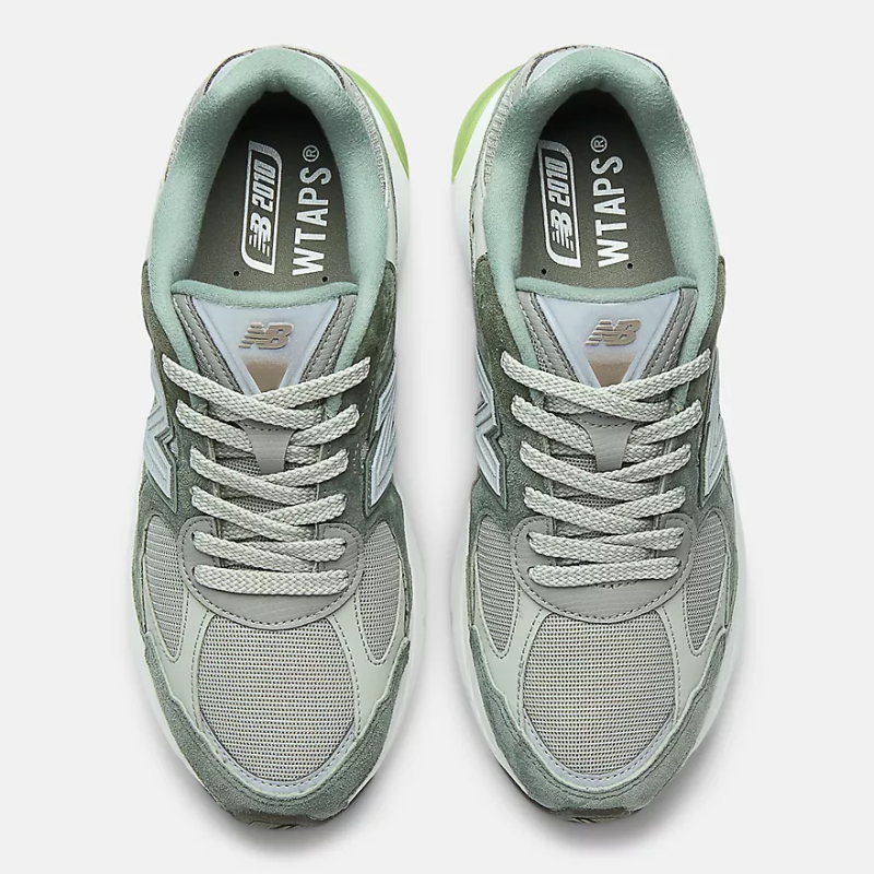 NEW BALANCE WTAPS X NEW BALANCE ABZORB 2010