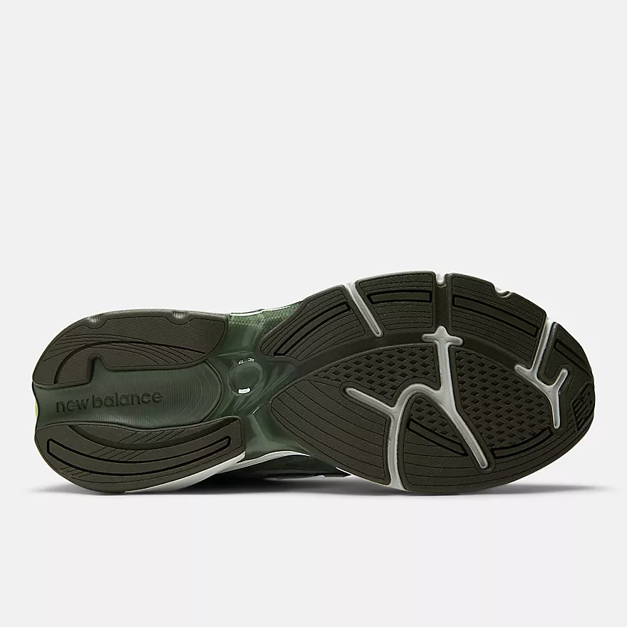 NEW BALANCE WTAPS X NEW BALANCE ABZORB 2010