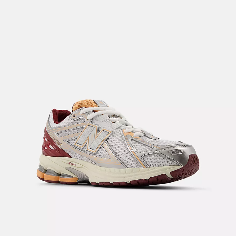 NEW BALANCE 1906