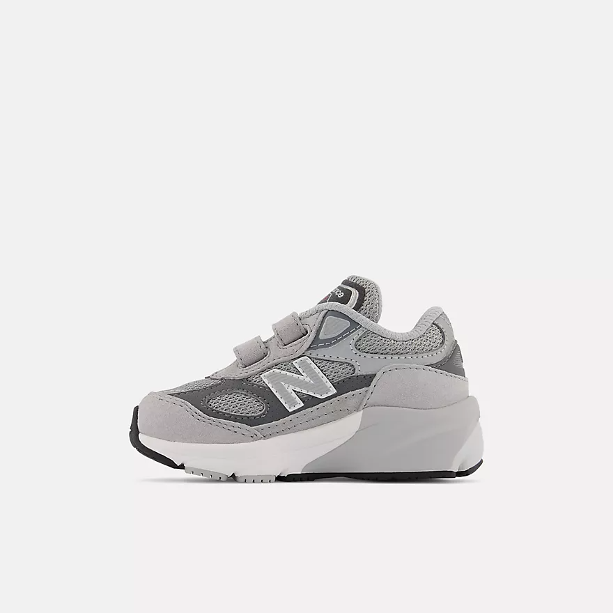 NEW BALANCE 990V6 HOOK AND LOOP
