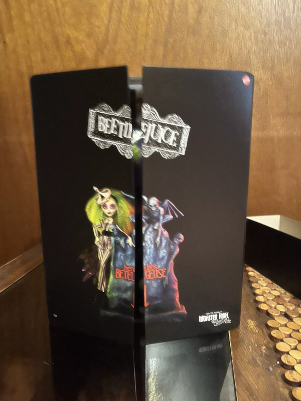 MONSTER HIGH SKULLECTOR BEETLEJUICE LYDIA DEETZ DOLL SET 2-PACK LIMITED EDITION