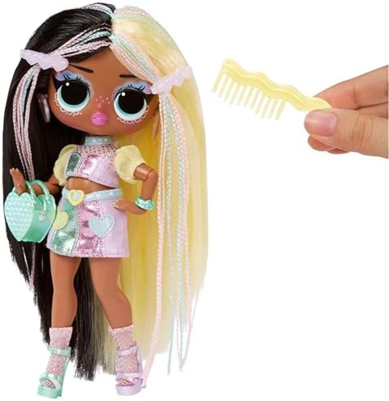 L.O.L. SURPRISE! TWEENS SERIES 4 DARCY BLUSH FASHION DOLL WITH 15 SURPRISES ACCESSORIES