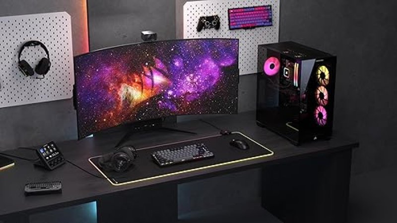 CORSAIR VENGEANCE I7500 GAMING PC INTEL I7-14700KF, RTX 5070, 32GB DDR5, 1TB SSD, LIQUID COOLED