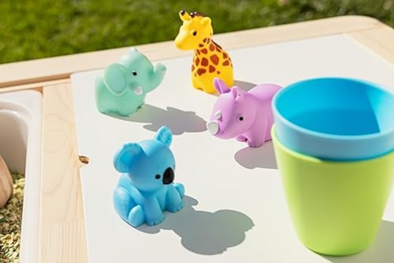 MUNCHKIN WILD ANIMAL BATH TOY SQUIRTERS FOR BABIES TODDLERS, 8-PACK, 9 MONTHS