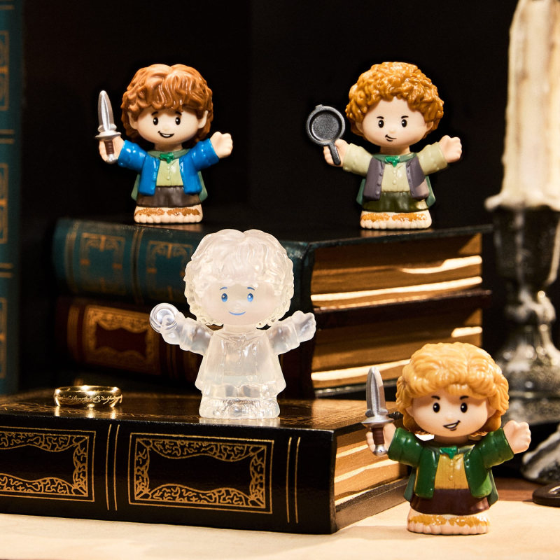 LITTLE PEOPLE COLLECTOR THE LORD OF THE RINGS WEATHERTOP COLLECTIBLE SET
