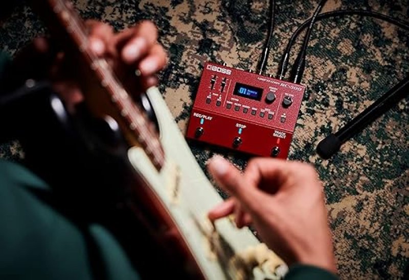 BOSS RC-500 LOOP STATION 2-TRACK LOOPER, 16 DRUM KITS, 13H RECORDING, ONBOARD MIXING, PRO SOUND