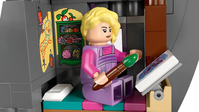 LEGO LUNA LOVEGOOD'S HOUSE