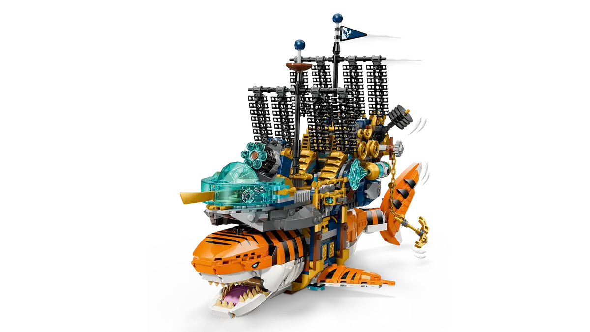 LEGO TIGER SHARK TANK