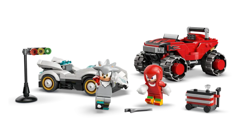 LEGO SILVER'S CAR VS. KNUCKLES' MONSTER TRUCK