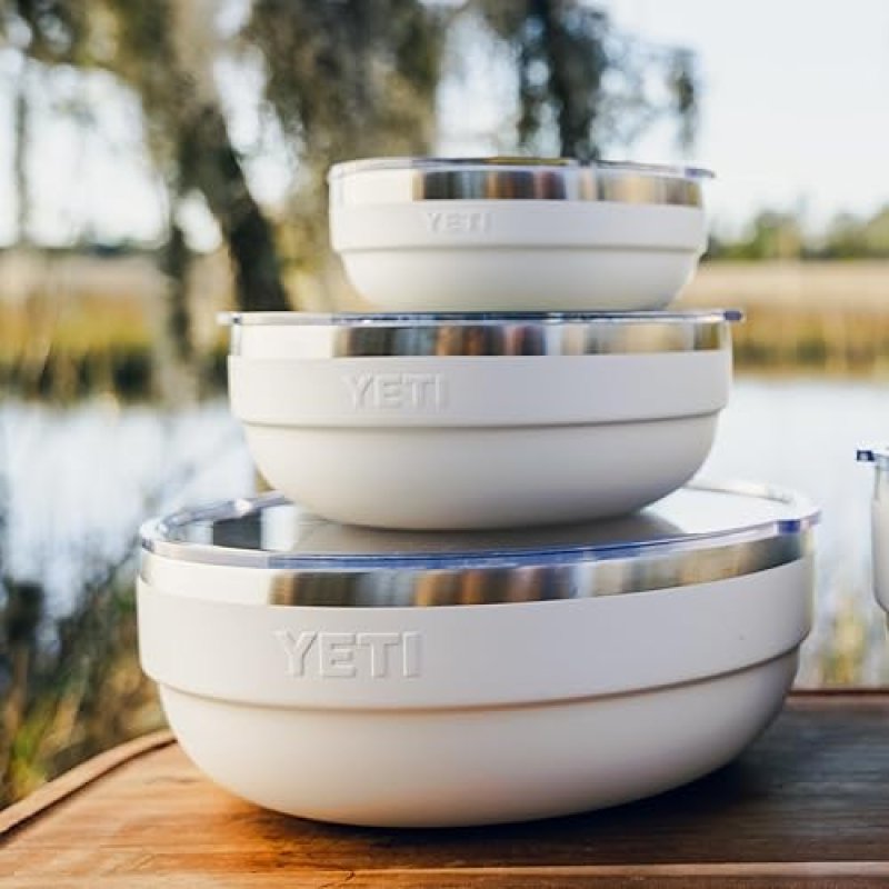 YETI RAMBLER 0.7 QUART WHITE STAINLESS STEEL LOW BOWL WITH LID VACUUM INSULATED, STACKABLE